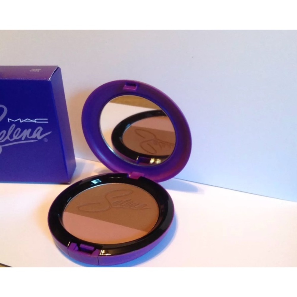 MAC Selena Techno Cumbia Powder Blush Duo